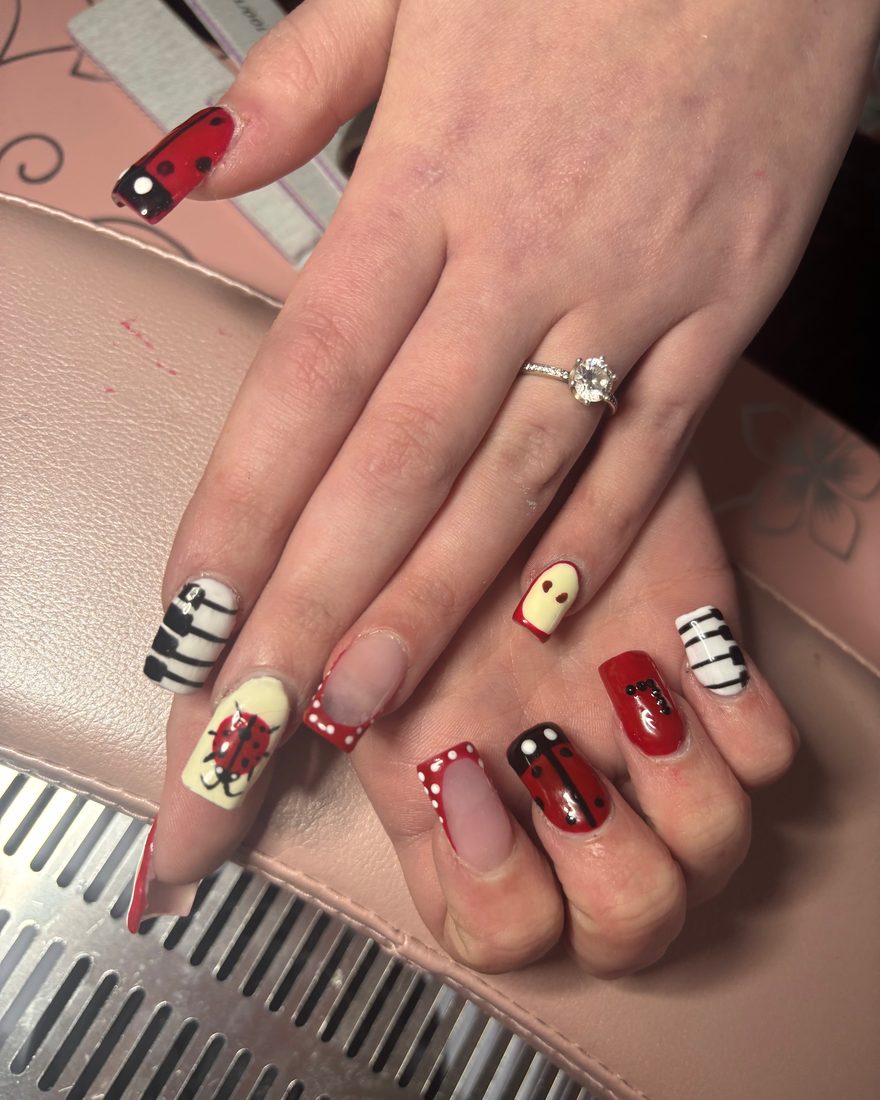 Halloween set in red, cream and black with mummy wraps and hand painted detail